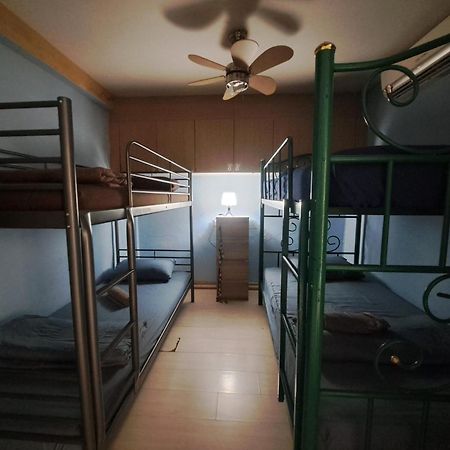 Sura Hostel Bangkok Near Mrt Phra Ram 9 Eksteriør billede
