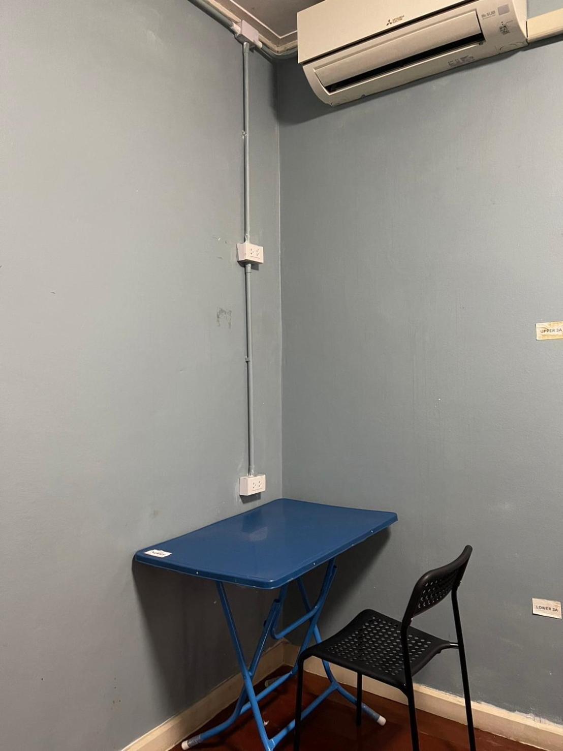 Sura Hostel Bangkok Near Mrt Phra Ram 9 Eksteriør billede